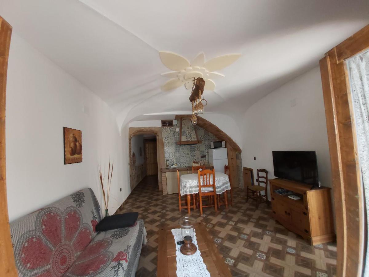 La Casina De Carmina Arroyomolinos de Montánchez Exterior foto