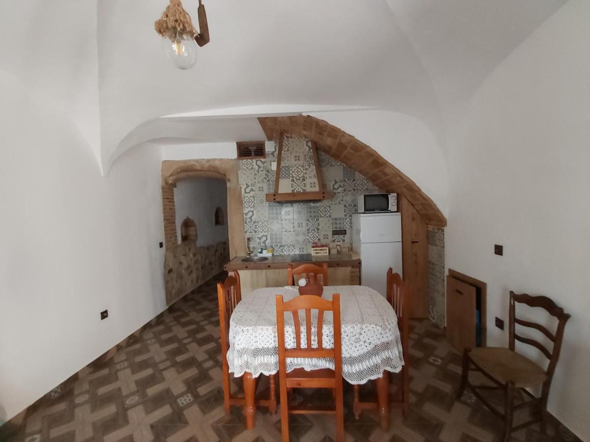 La Casina De Carmina Arroyomolinos de Montánchez Exterior foto
